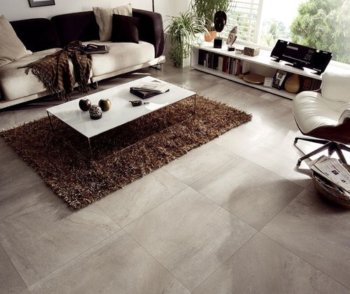 地板還有更安全的 時(shí)尚的安全地板進(jìn)入中國